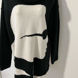 Karl Lagerfeld Paris sweater.